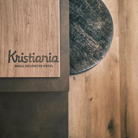 Kristiania Small Dolomites Hotel เซลวาดีวัลการ์เดนา ภายนอก รูปภาพ