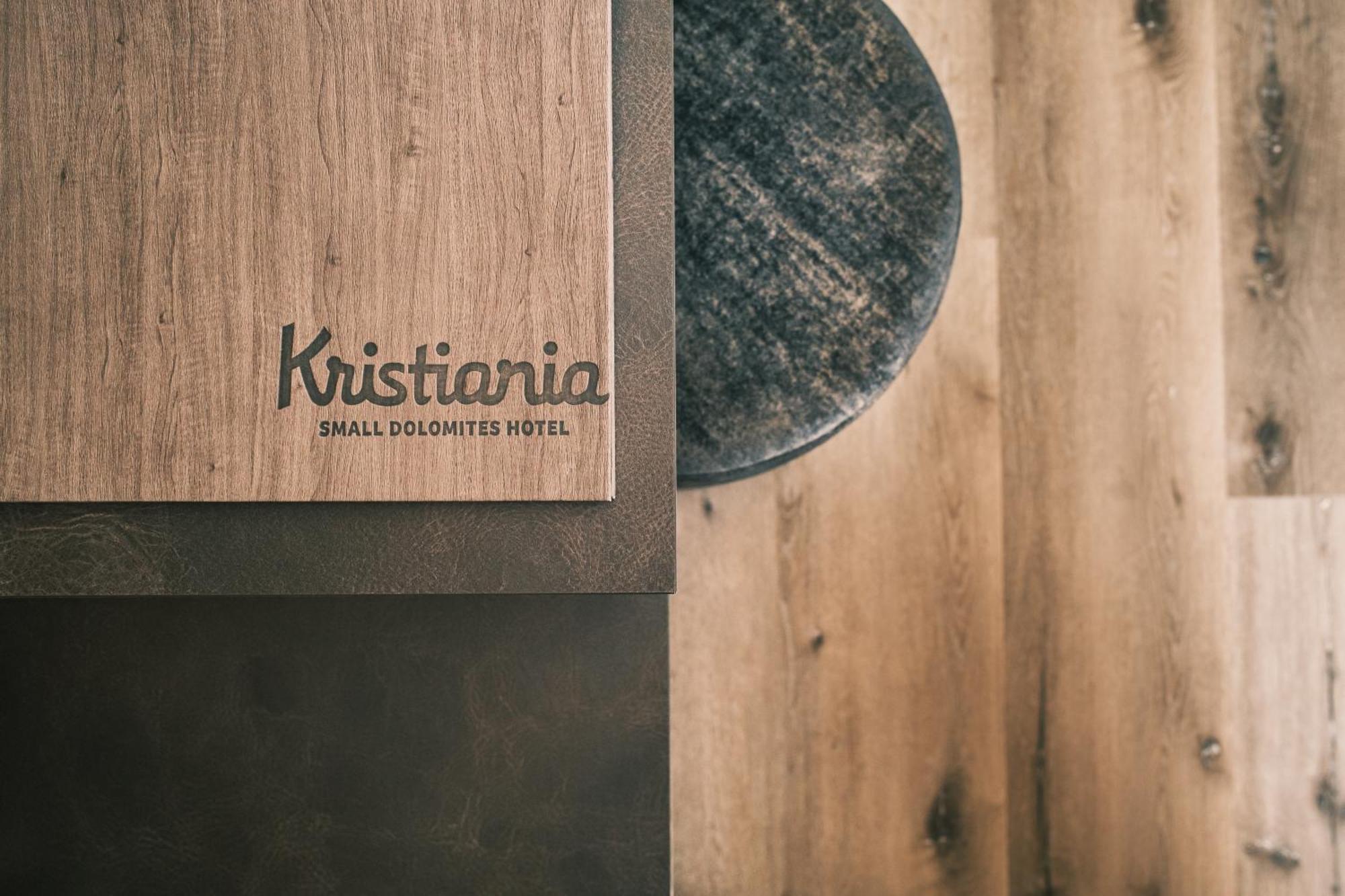 Kristiania Small Dolomites Hotel เซลวาดีวัลการ์เดนา ภายนอก รูปภาพ